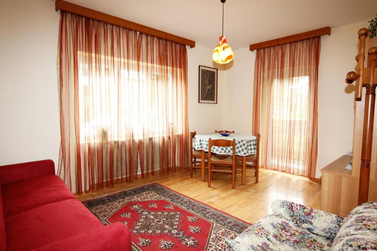 Appartamenti Lezuo Iris Arabba Δωμάτιο φωτογραφία